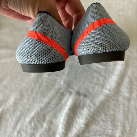 Rothy’s The Point Light Blue & Orange Line Flat Shoe, Unicorn ! Rare! Size W8 - Picture 6 of 12